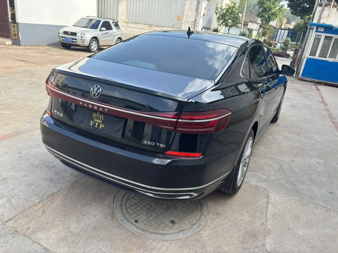 Volkswagen Passat 2022 г. 46007 км. — фото 6