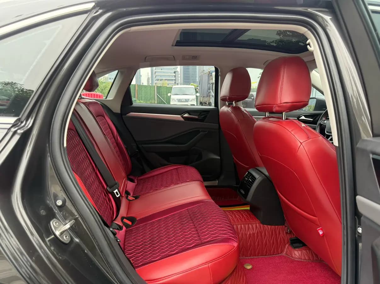 Volkswagen Sagitar 2021 г. 49117 км. — фото 25