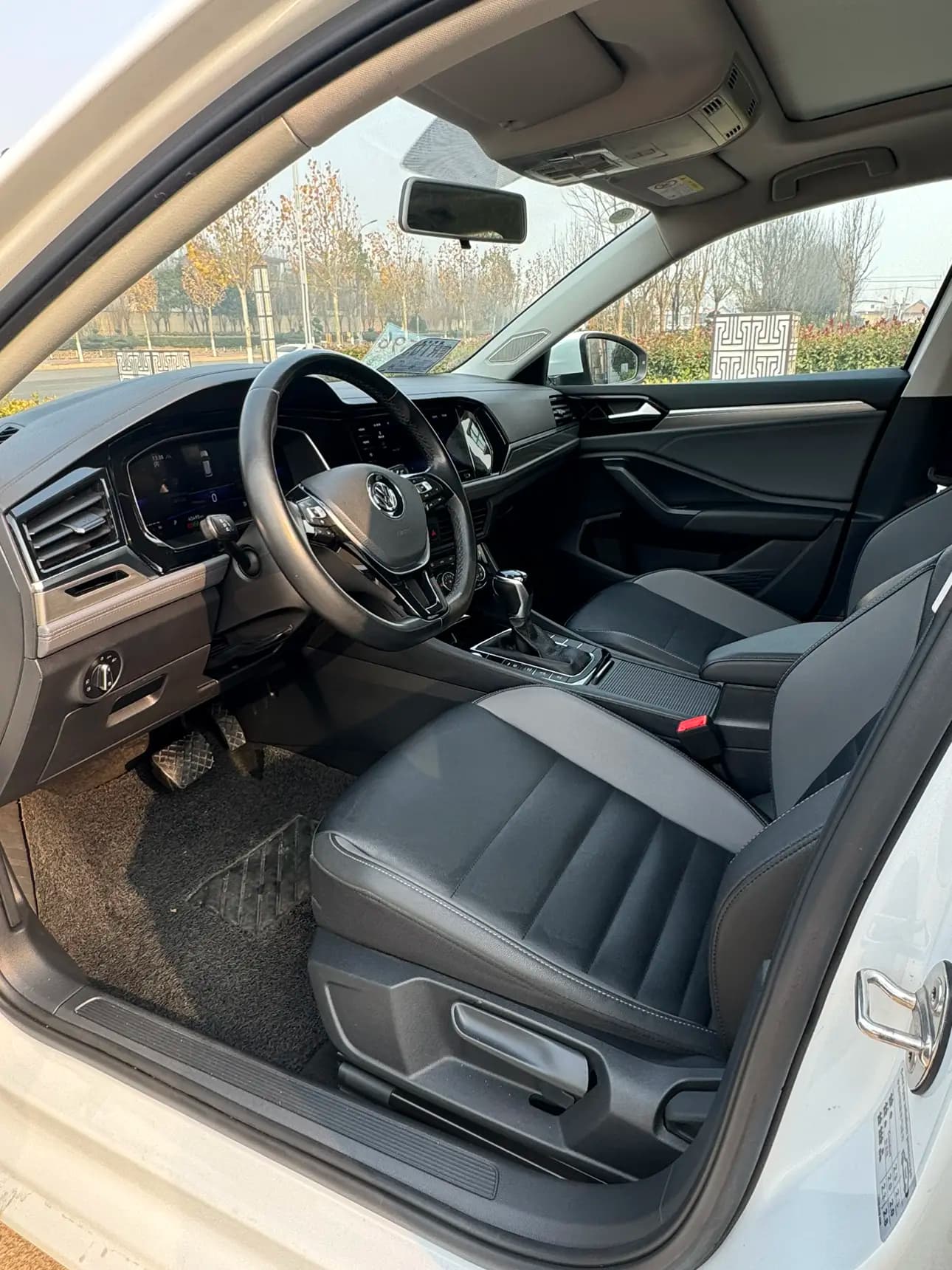 Volkswagen Sagitar 2021 г. 40118 км. — фото 7