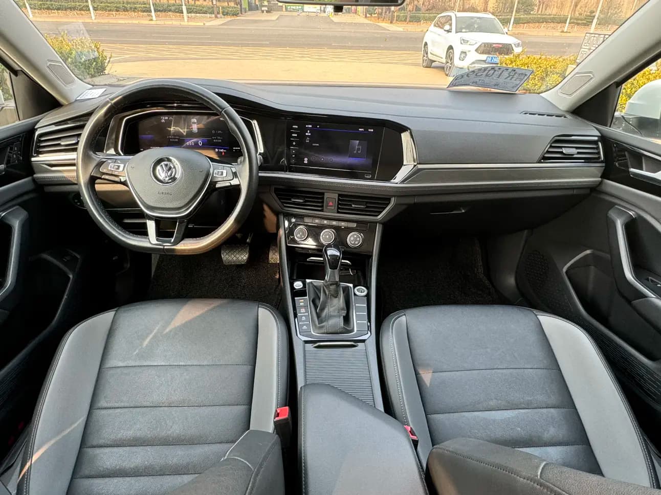 Volkswagen Sagitar 2021 г. 40118 км. — фото 8
