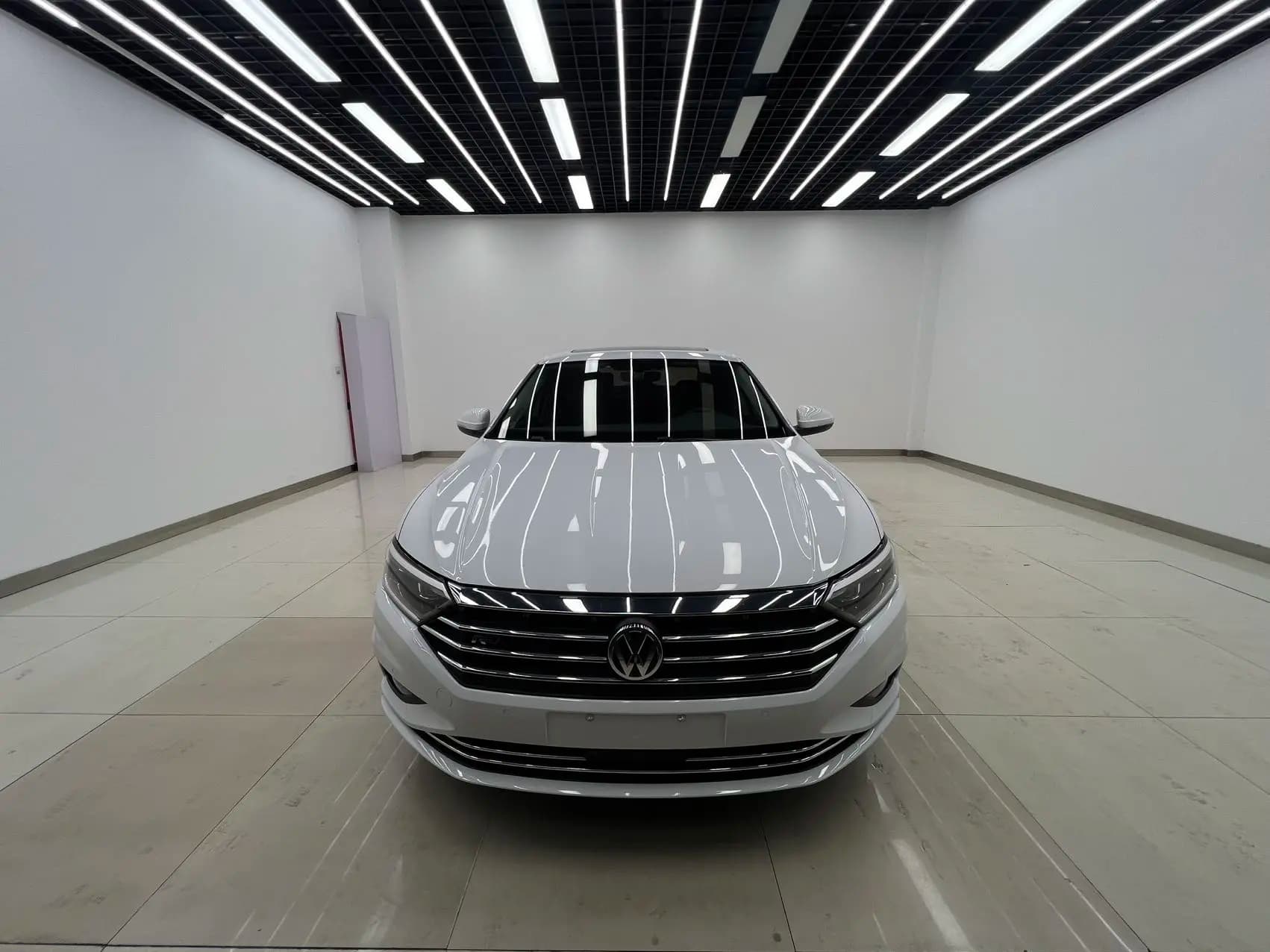 Volkswagen Sagitar 2021 г. 34119 км. — фото 2