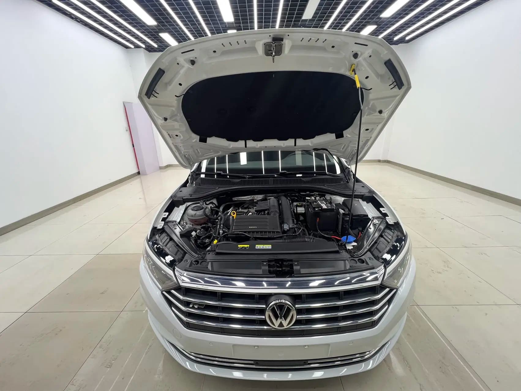 Volkswagen Sagitar 2021 г. 34119 км. — фото 7