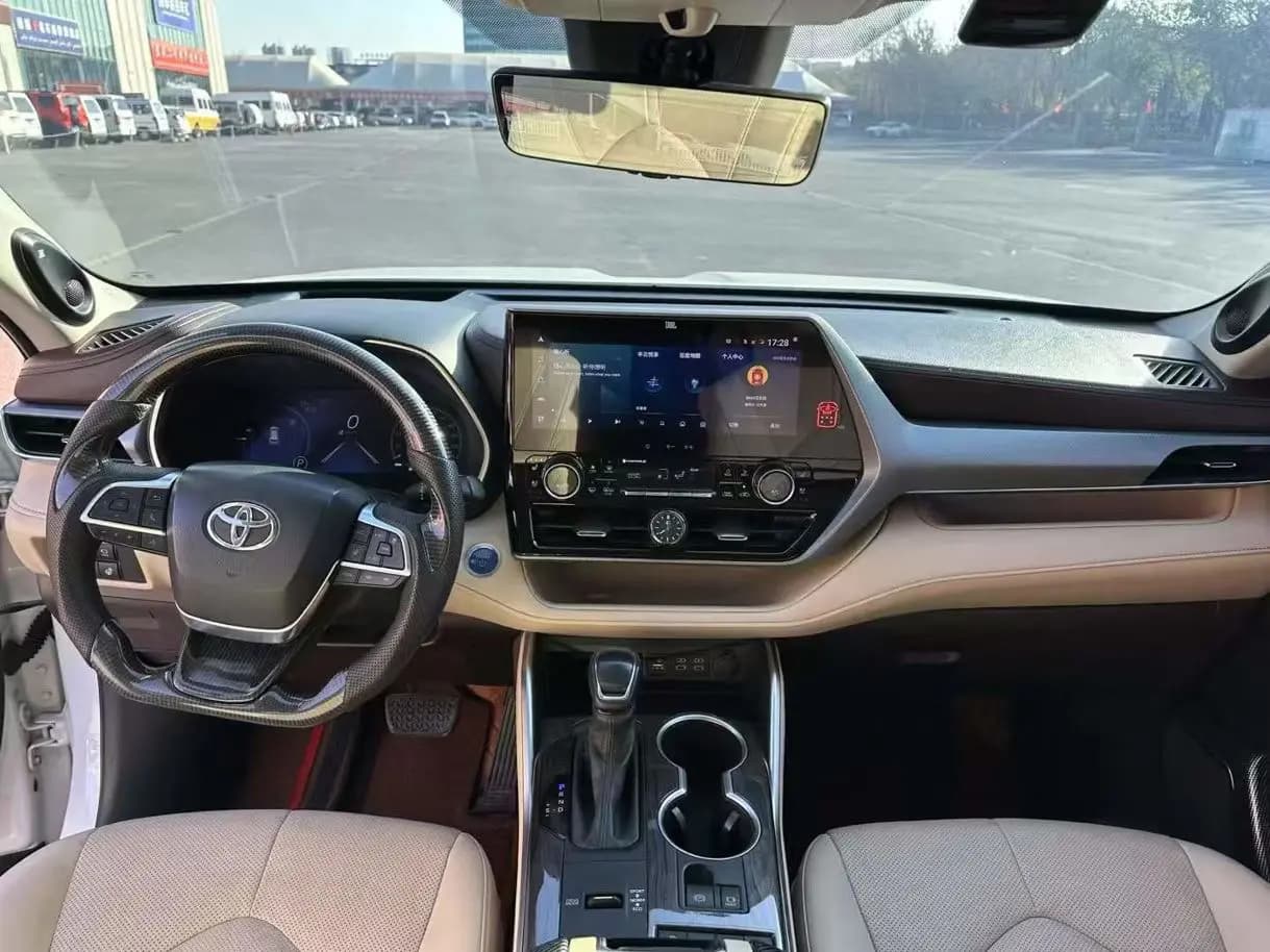 Toyota Highlander 2022 г. 100118 км. — фото 7