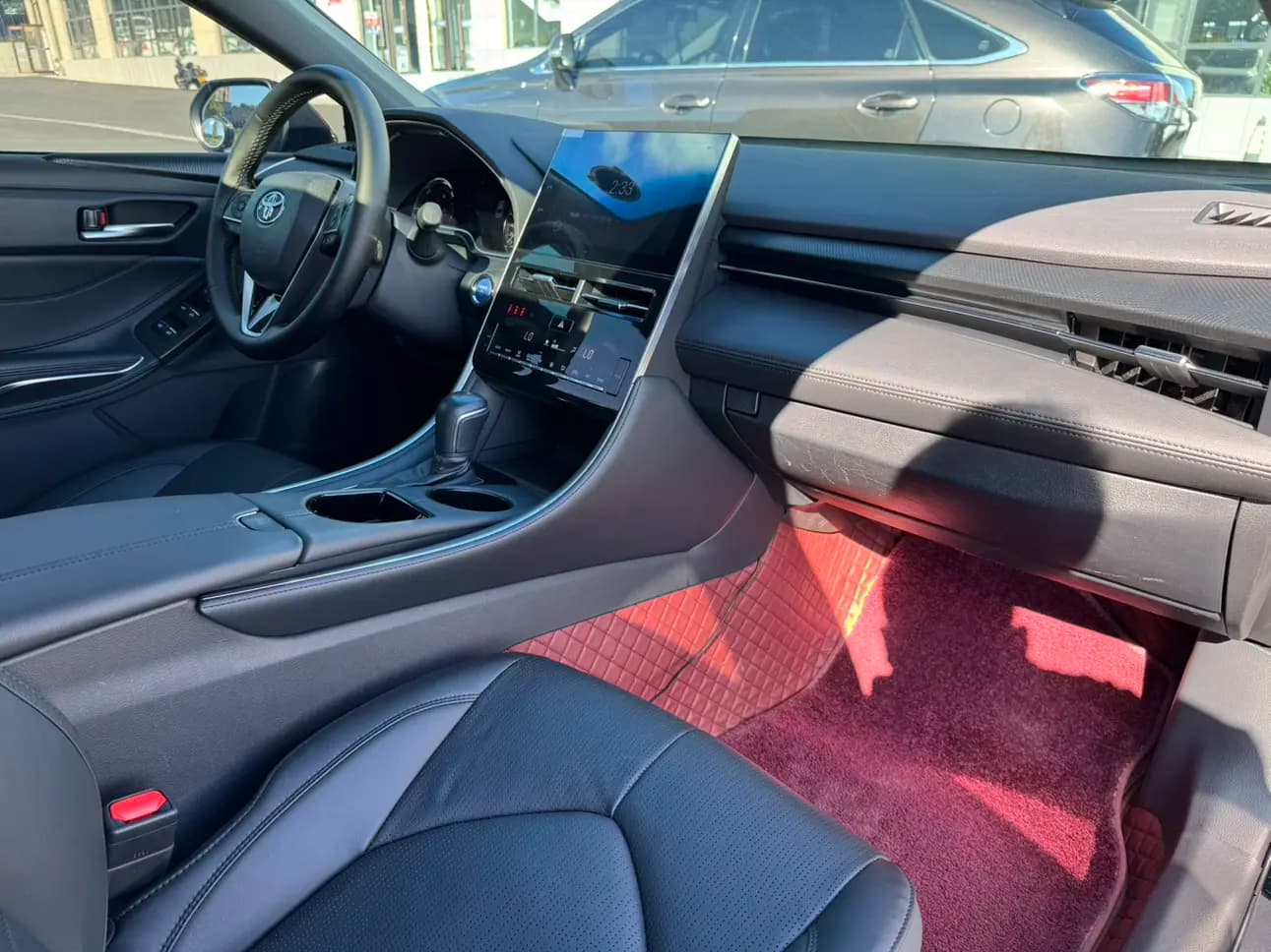 Toyota Avalon 2023 г. 50108 км. — фото 15