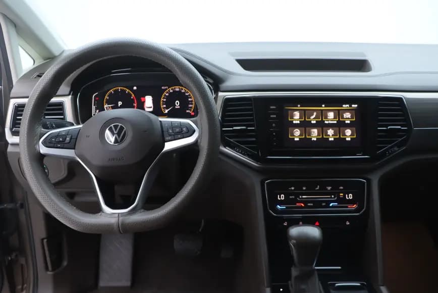 Volkswagen Weiran 2021 г. 71008 км. — фото 6