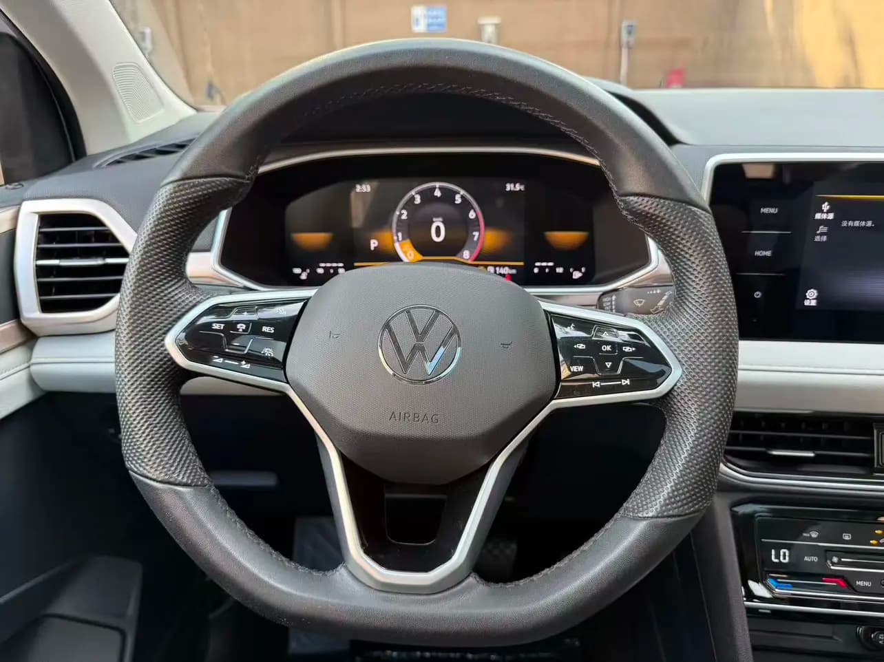 Volkswagen Tharu 2024 г. 14123 км. — фото 15