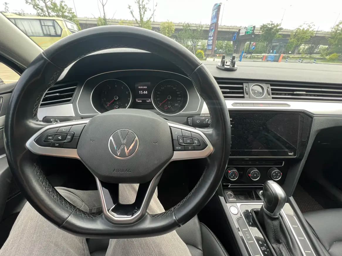 Volkswagen Magotan 2021 г. 114096 км. — фото 8