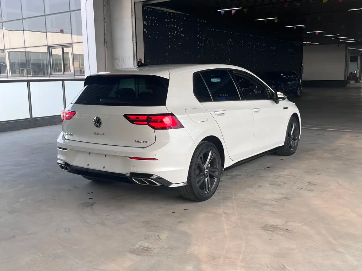 Volkswagen Golf 2022 г. 33633 км. — фото 7