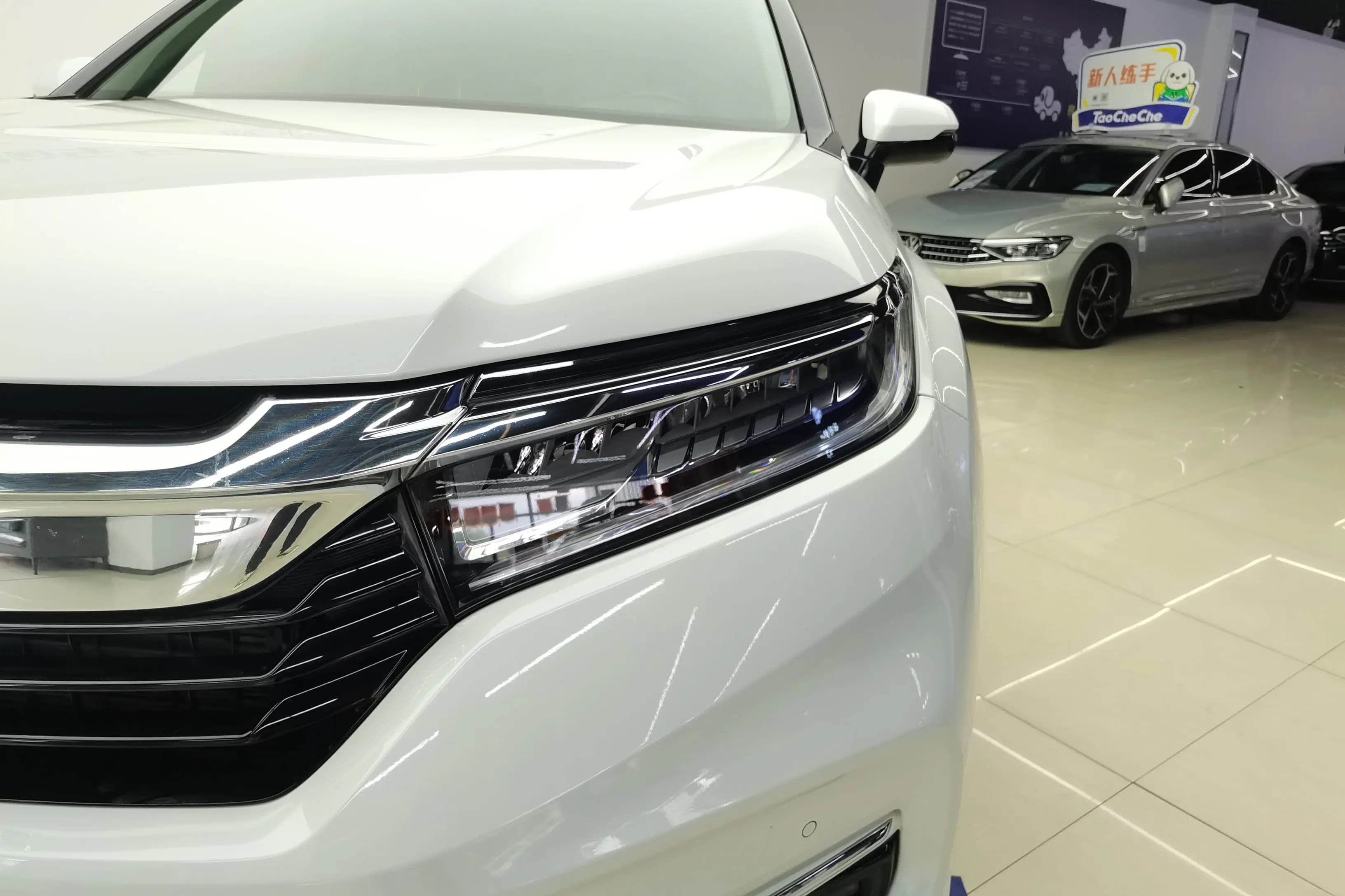 Honda Avancier 2022 г. 88040 км. — фото 4