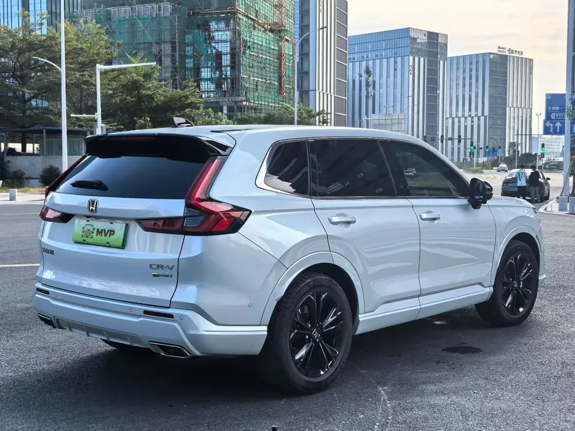 Honda CR-V PHEV 2023 г. 13013 км. — фото 2