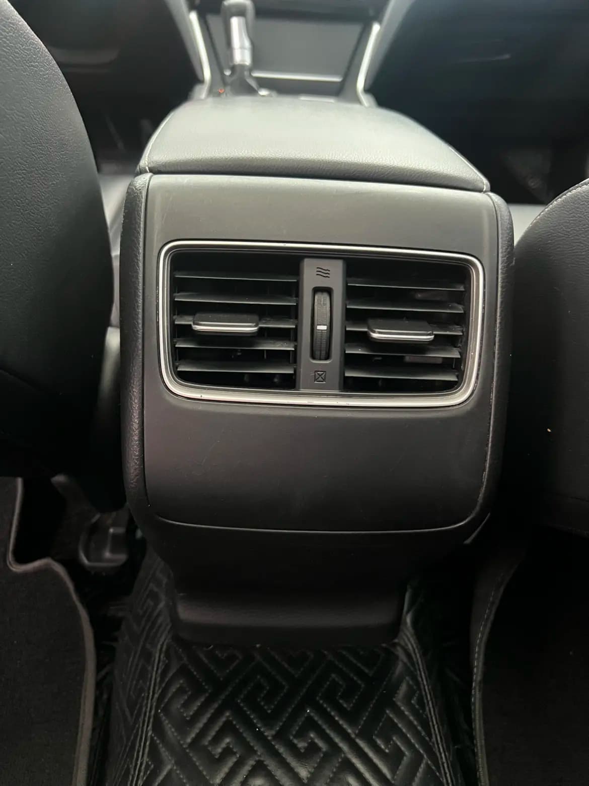 Honda Inspire 2021 г. 60115 км. — фото 14