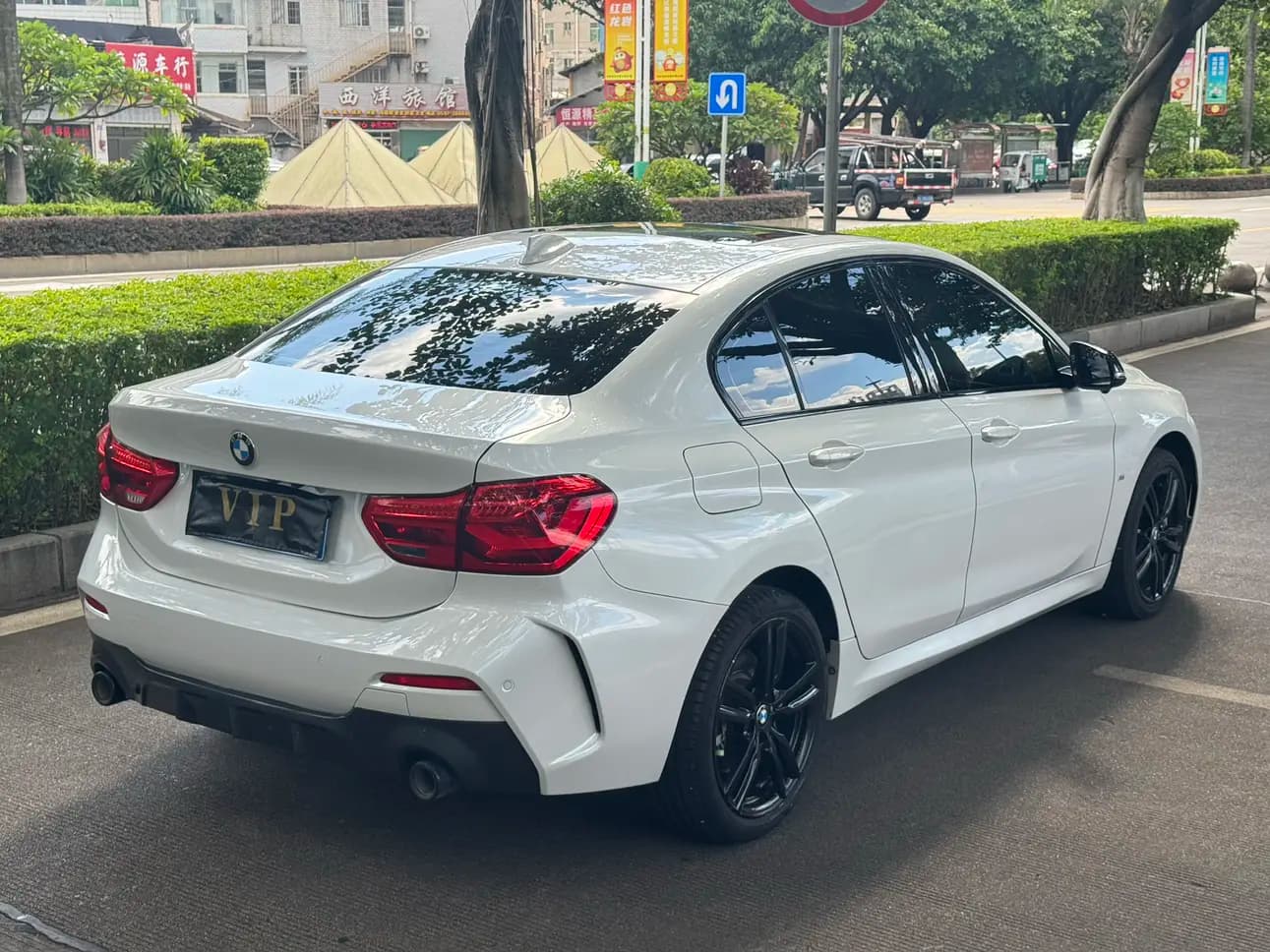 BMW 1 Series 2022 г. 46076 км. — фото 6
