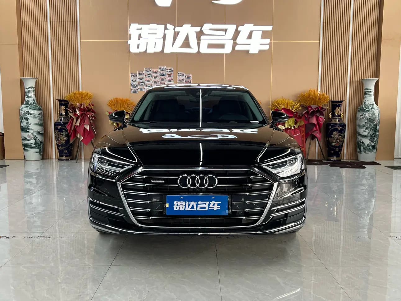 Audi A8 2021 г. 94017 км. — фото 2