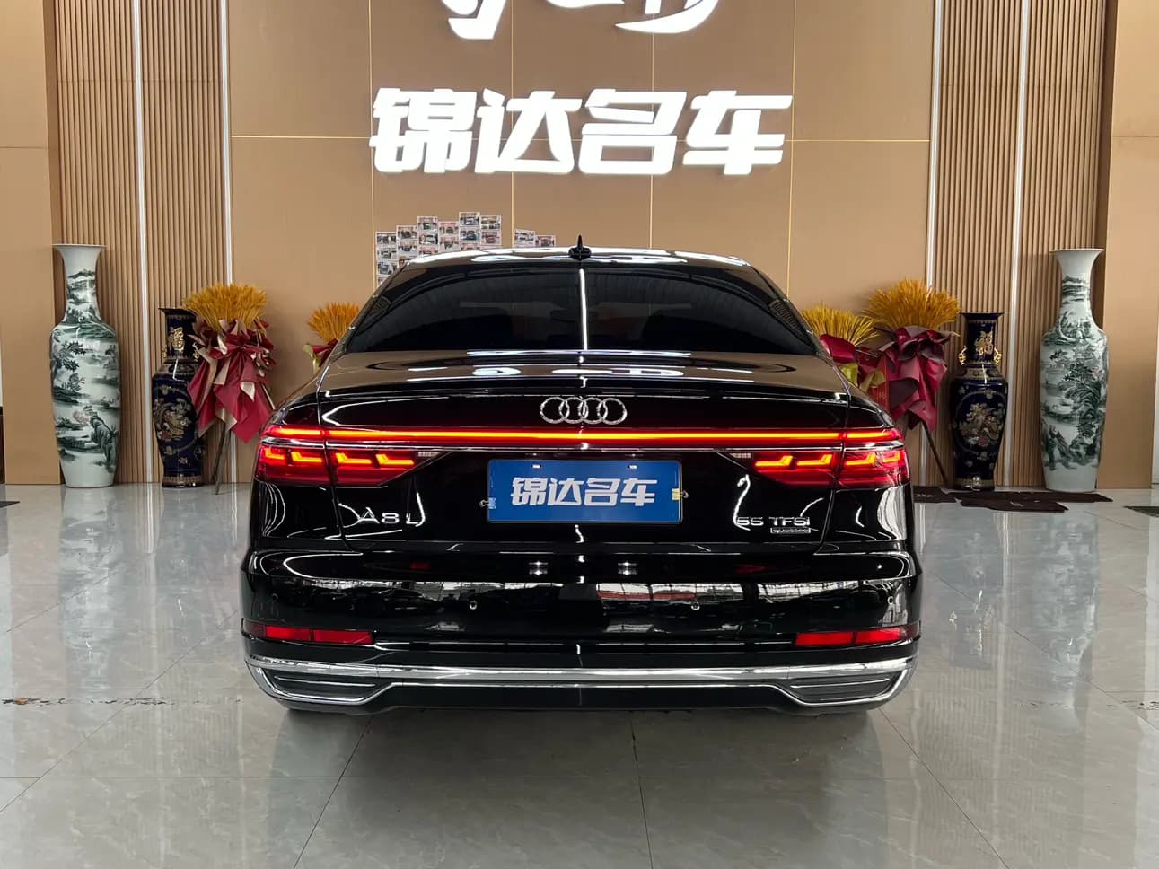 Audi A8 2021 г. 94017 км. — фото 5