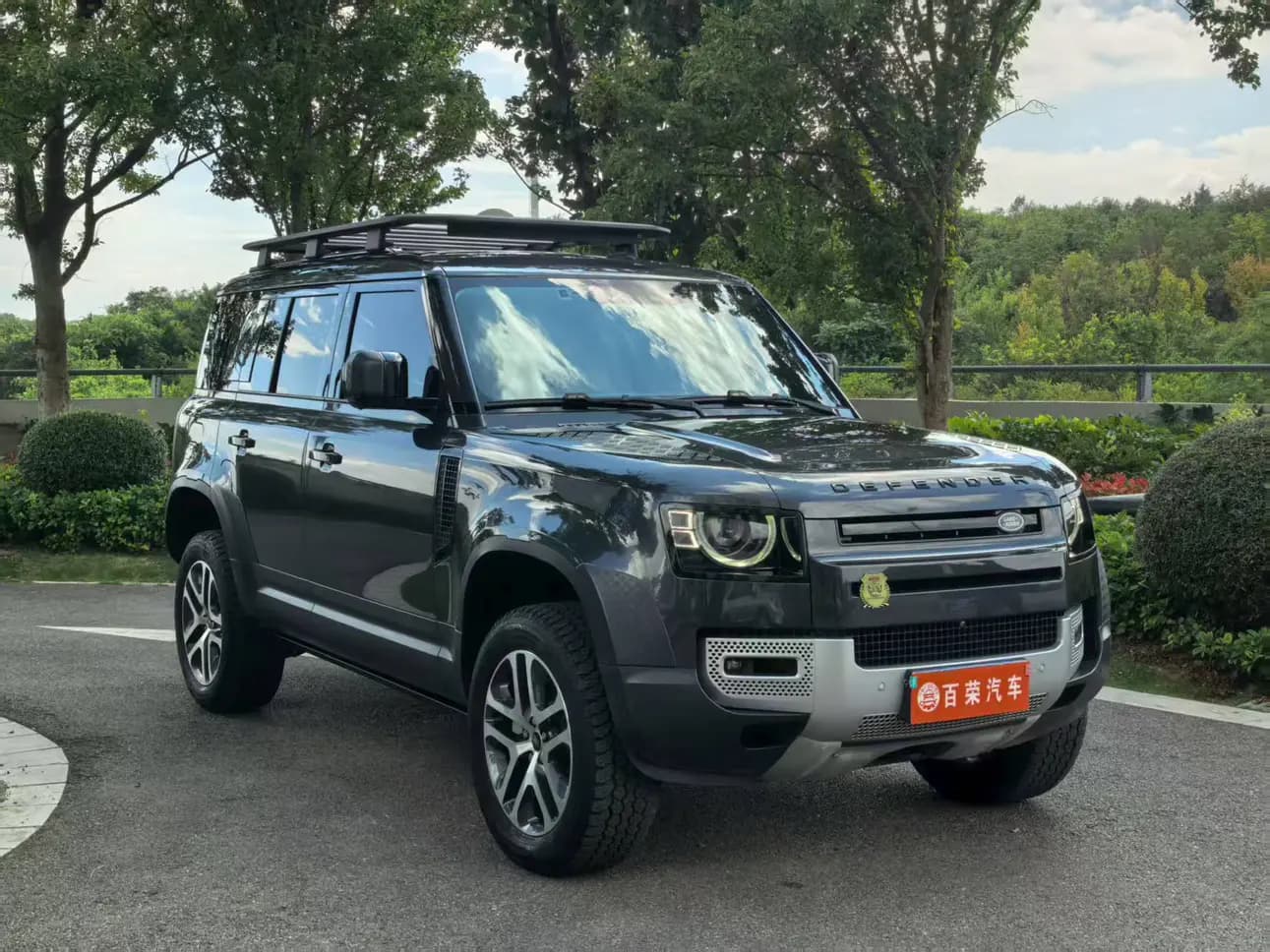 Land Rover Guard 2023 г. 50133 км. — фото 3