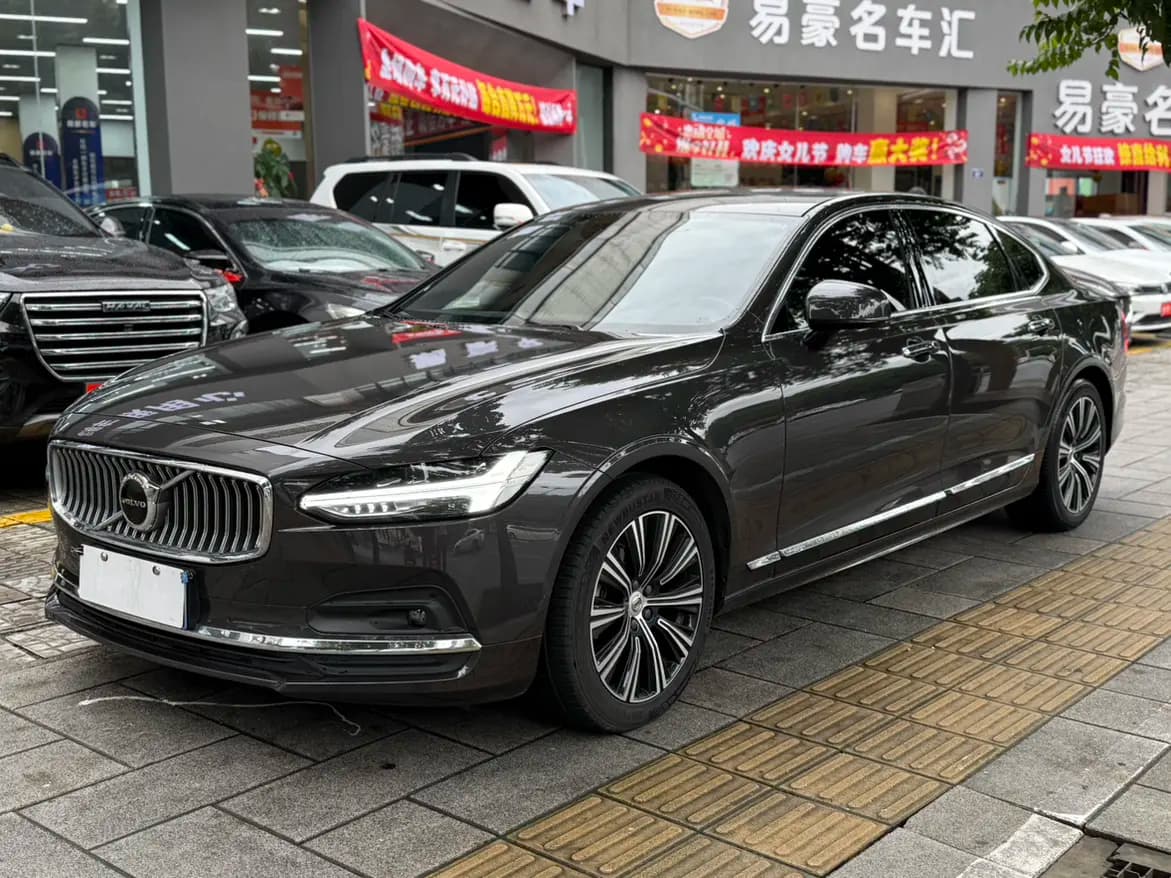 Volvo S90 2021 г. 77118 км. — фото 7