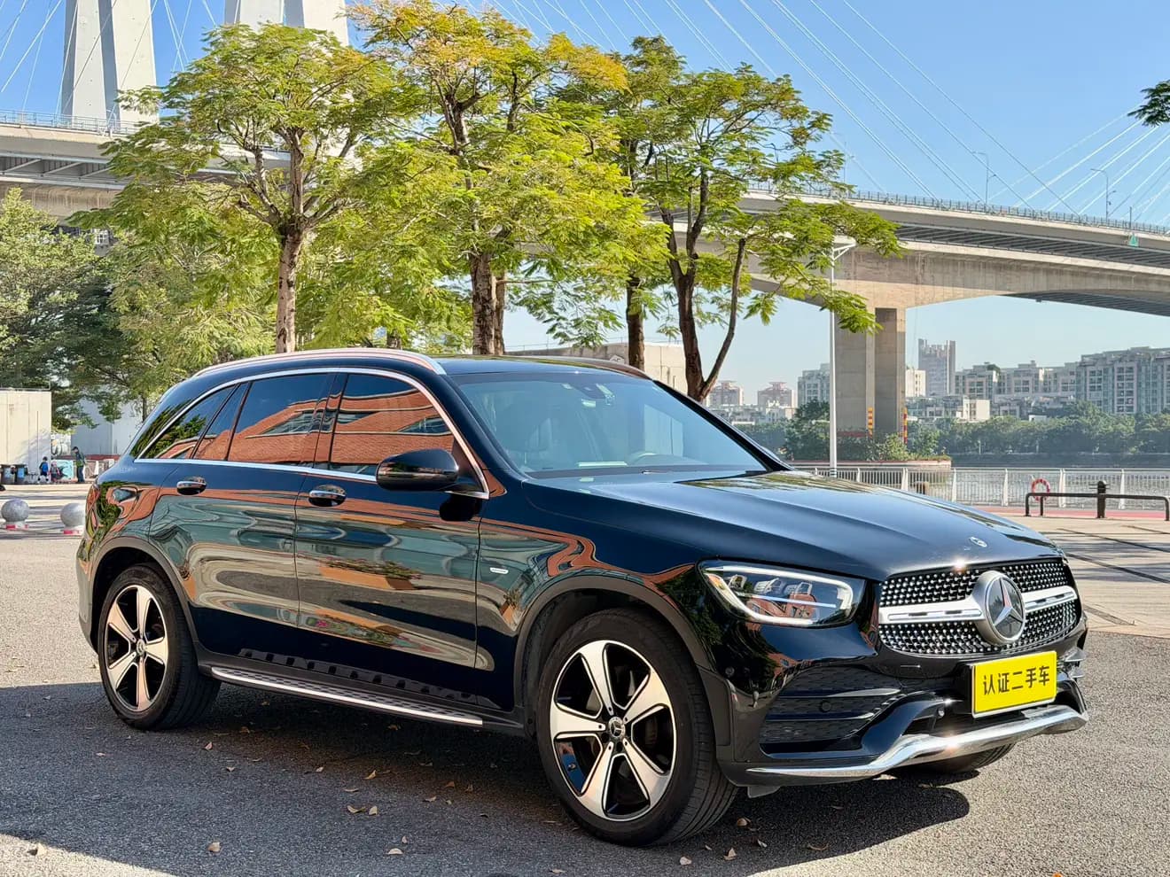 Mercedes-Benz GLC 2022 г. 57075 км. — фото 3