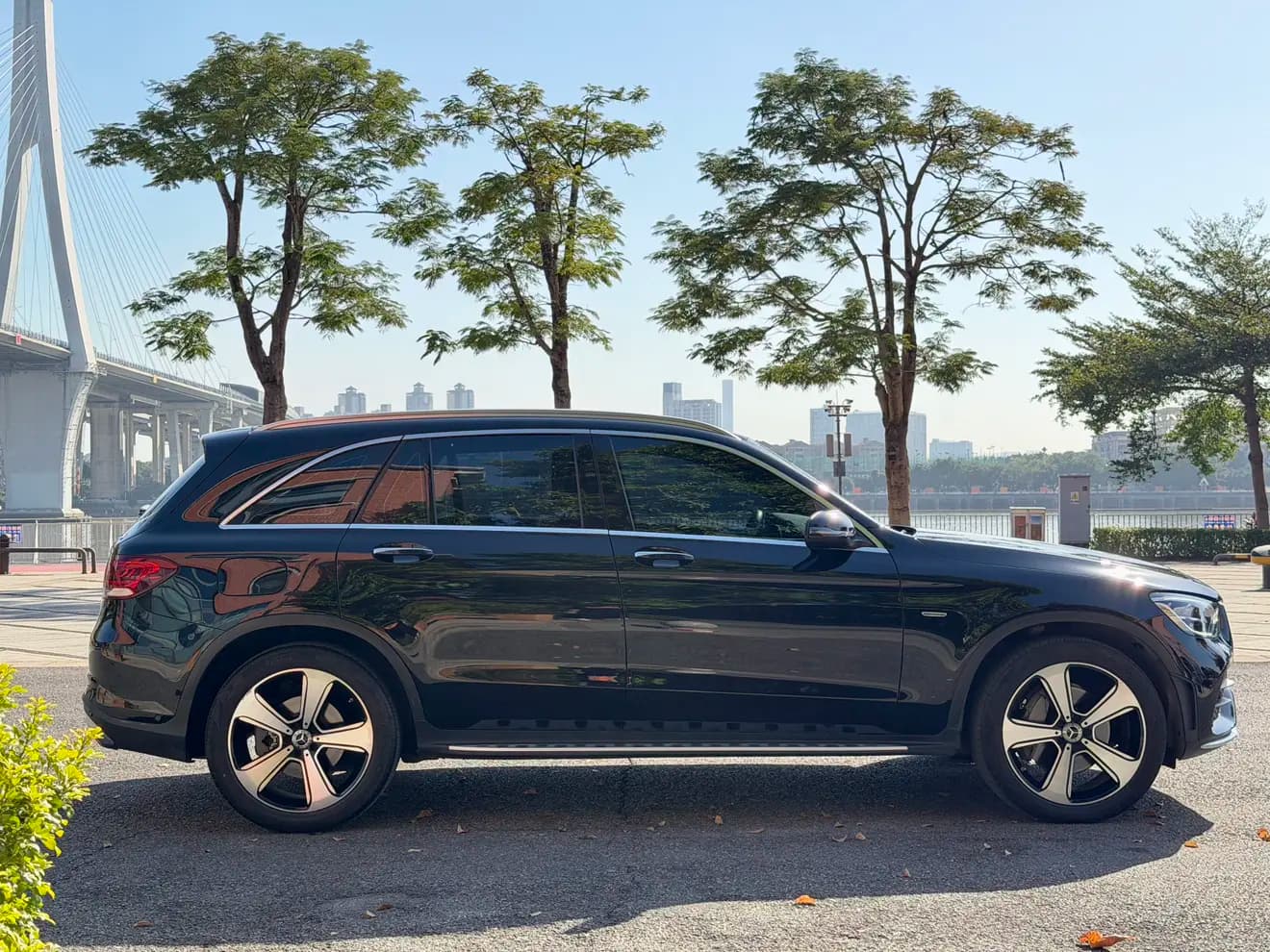 Mercedes-Benz GLC 2022 г. 57075 км. — фото 8
