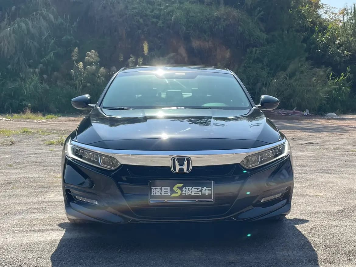 Honda Accord 2021 г. 88000 км. — фото 2