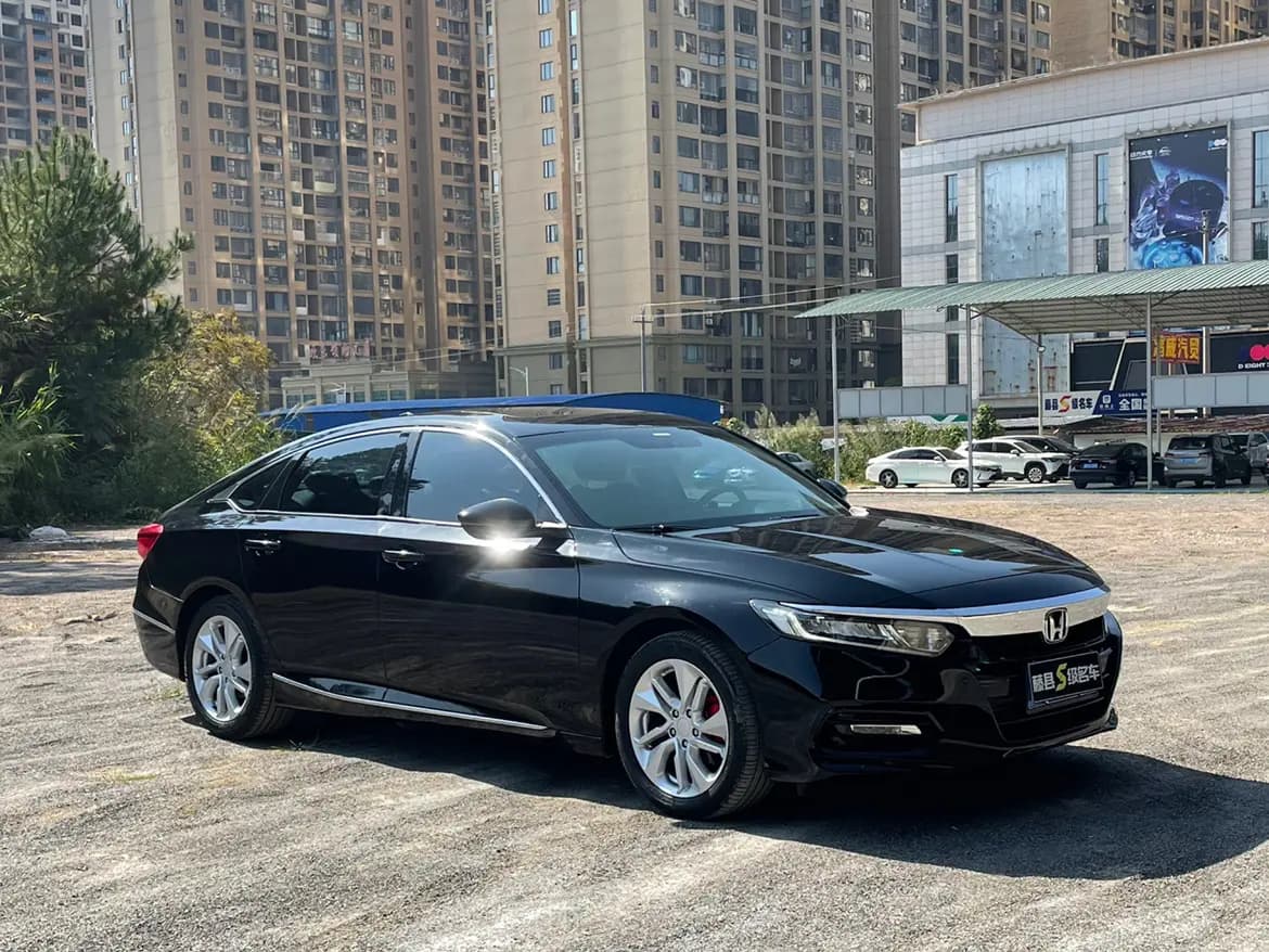 Honda Accord 2021 г. 88000 км. — фото 3