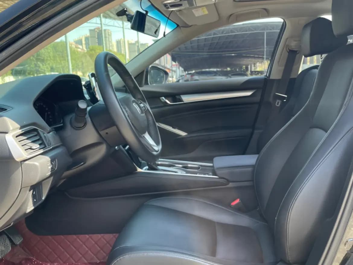 Honda Accord 2021 г. 88000 км. — фото 8
