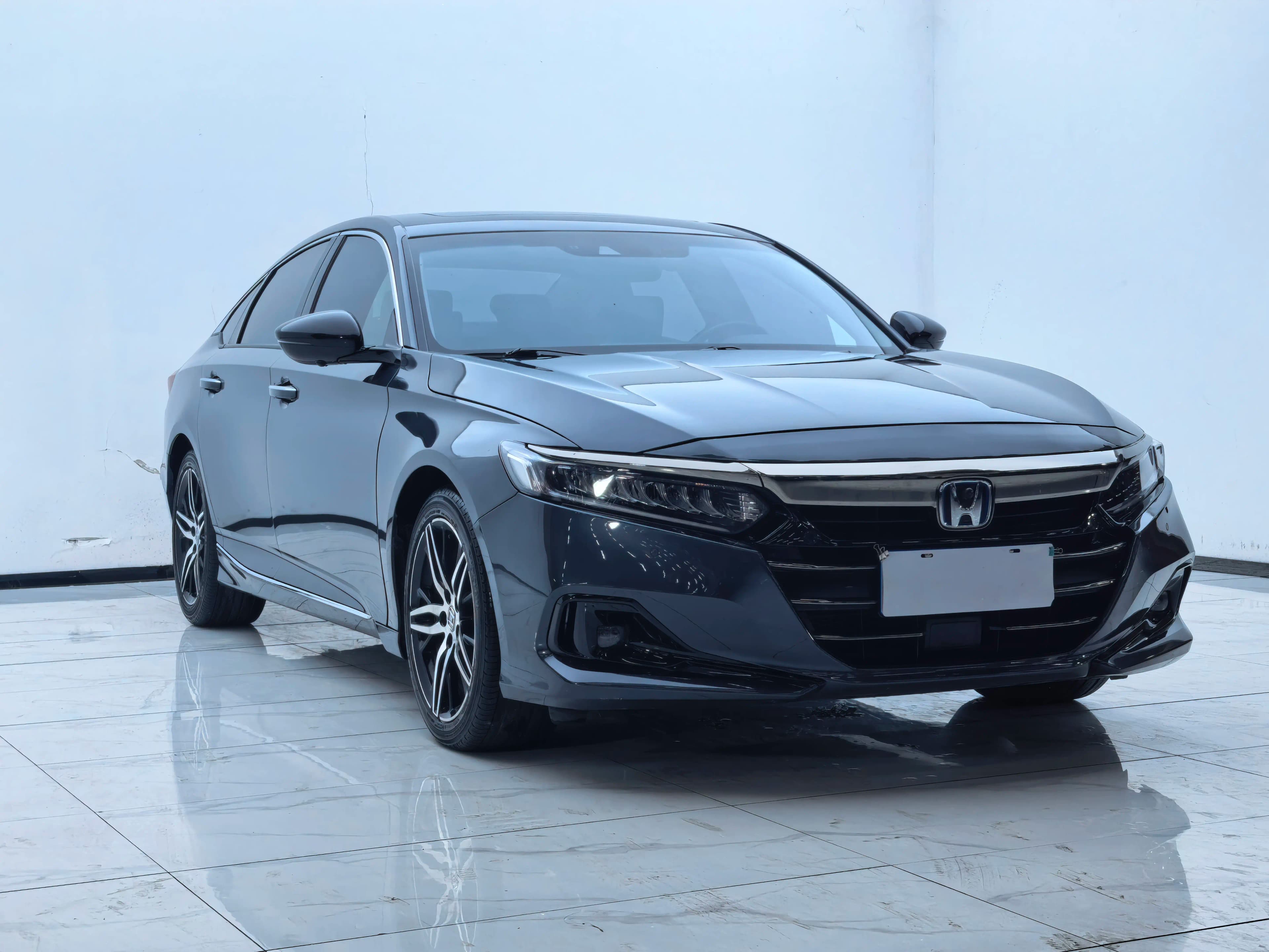 Honda Accord 2022 г. 95000 км. — фото 3