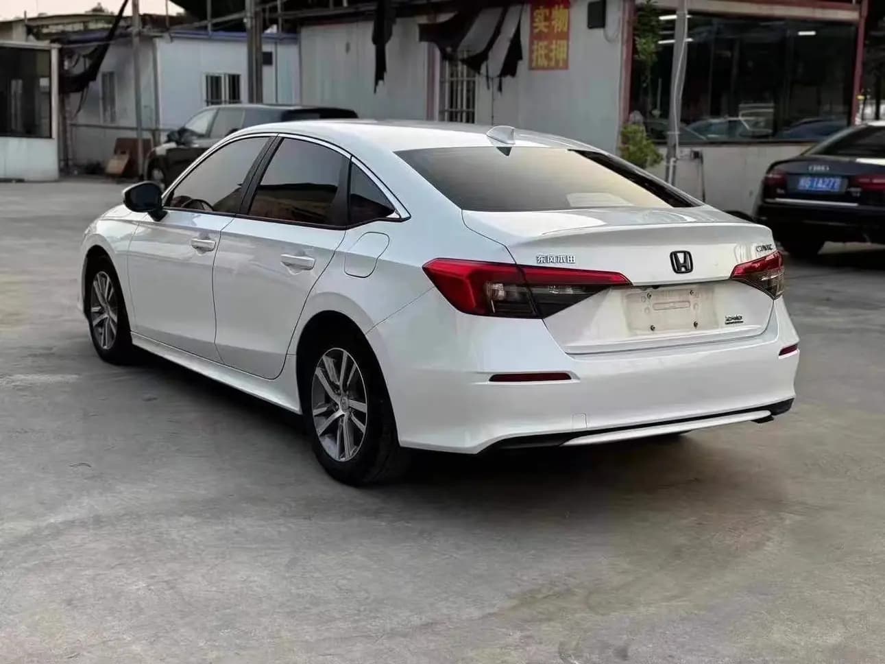 Honda Civic 2022 г. 36000 км. — фото 4