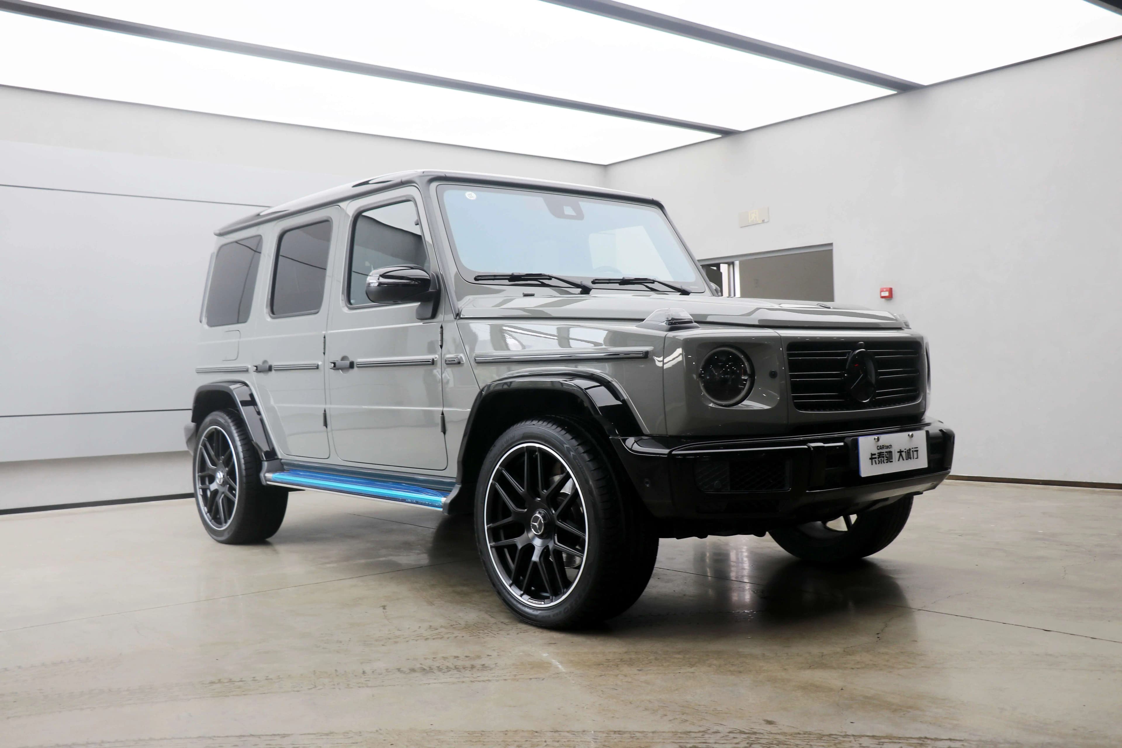 Mercedes-Benz Mercedes Benz G Class 2024 г. 12402 км. — фото 3