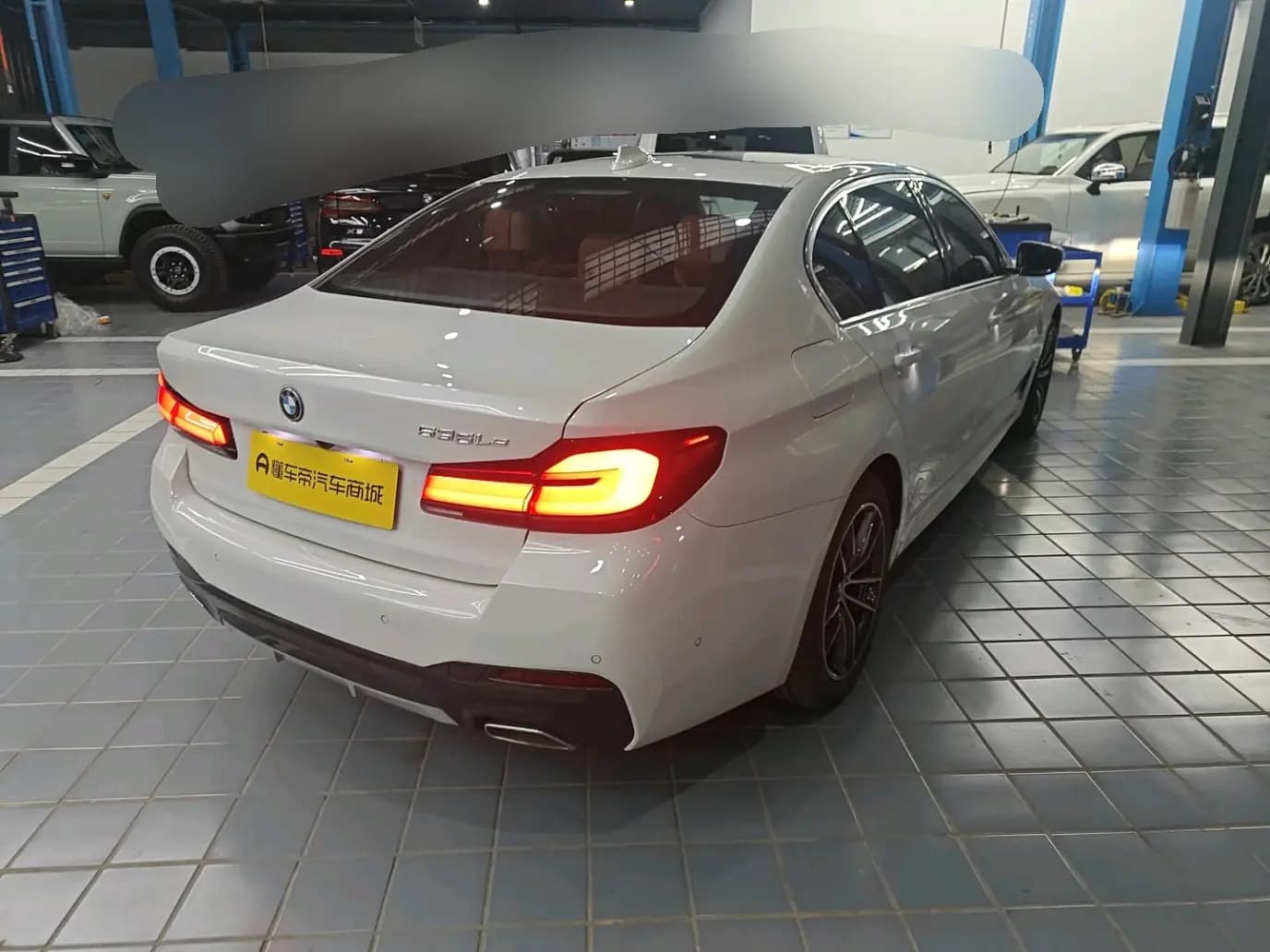 BMW 5 Series PHEV 2022 г. 47751 км. — фото 4