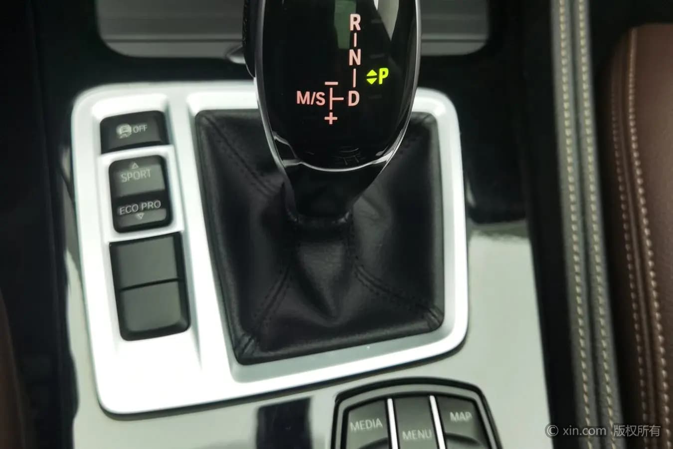 BMW 1 Series 2022 г. 93548 км. — фото 15