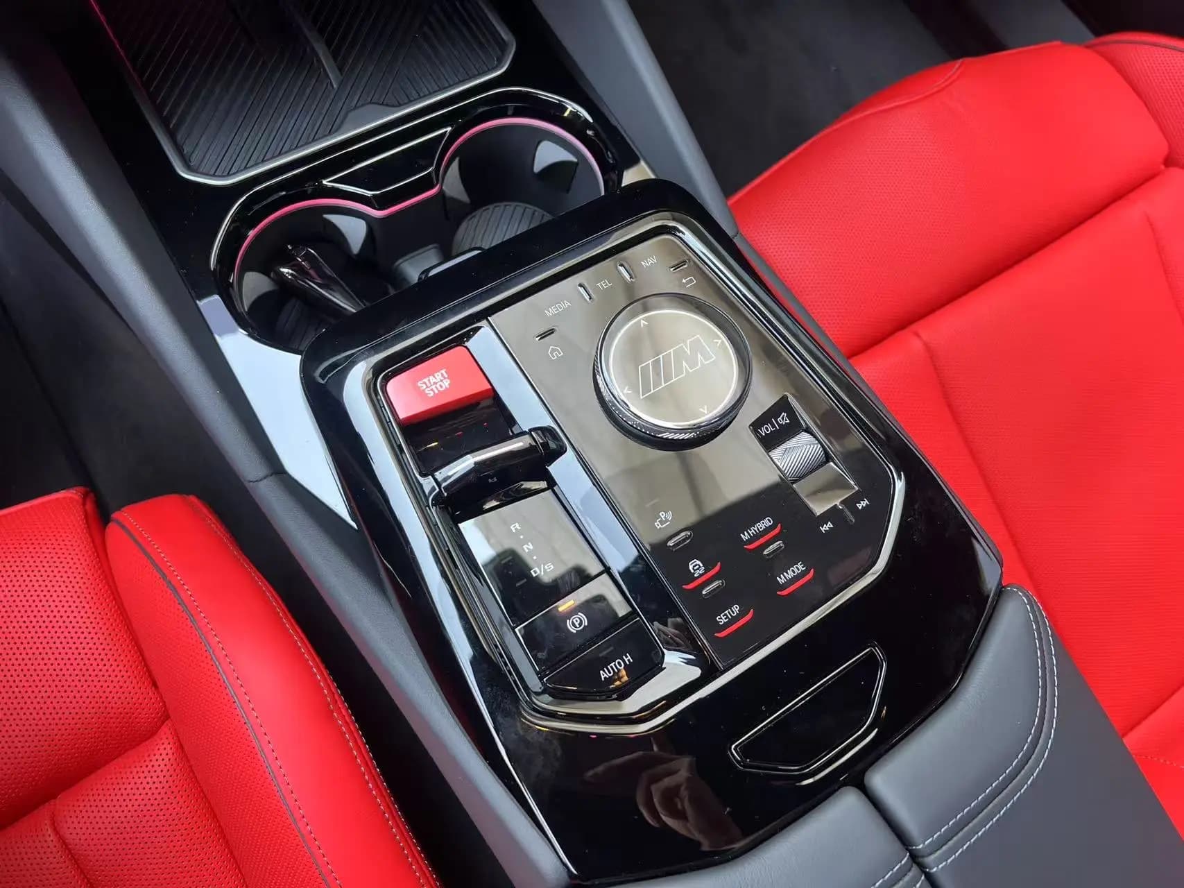 BMW M5 PHEV 2025 г. 4299 км. — фото 6
