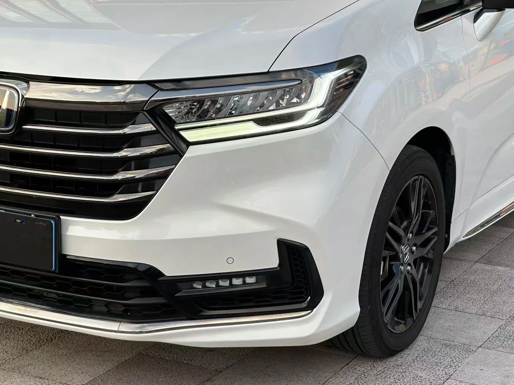 Honda Odyssey 2023 г. 70000 км. — фото 14