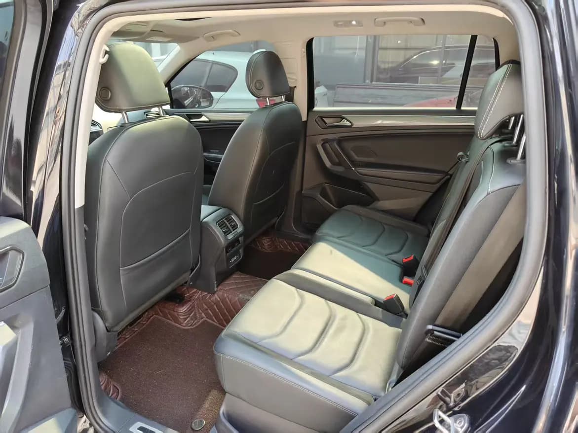 Volkswagen Tiguan L 2021 г. 281414 км. — фото 18