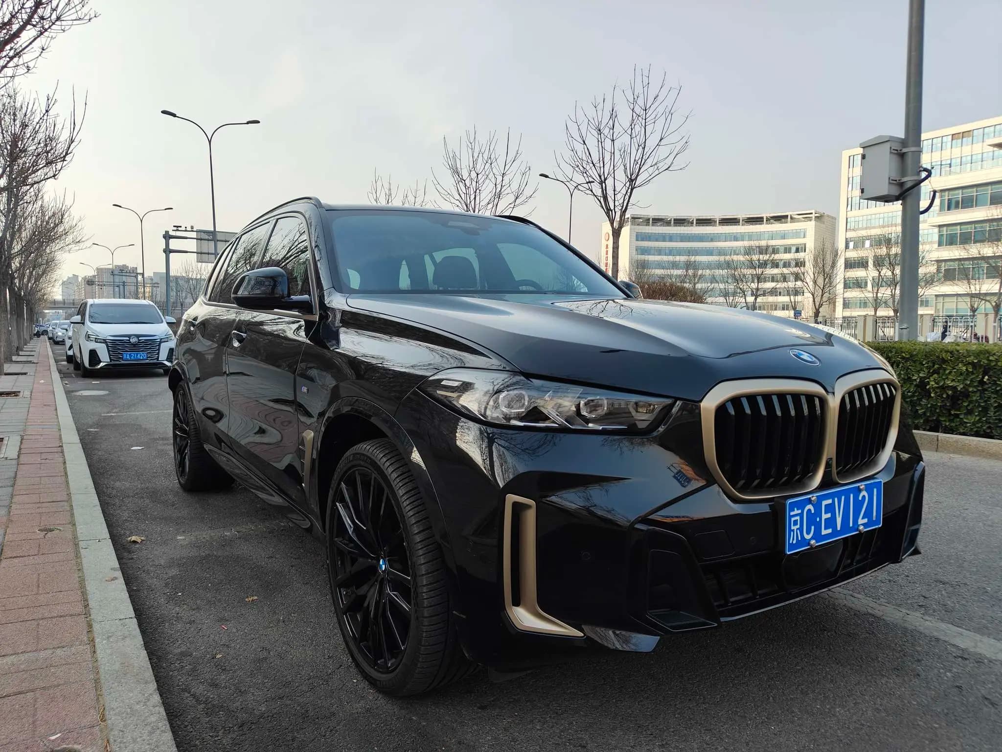 BMW X5 2025 г. 6025 км. — фото 3