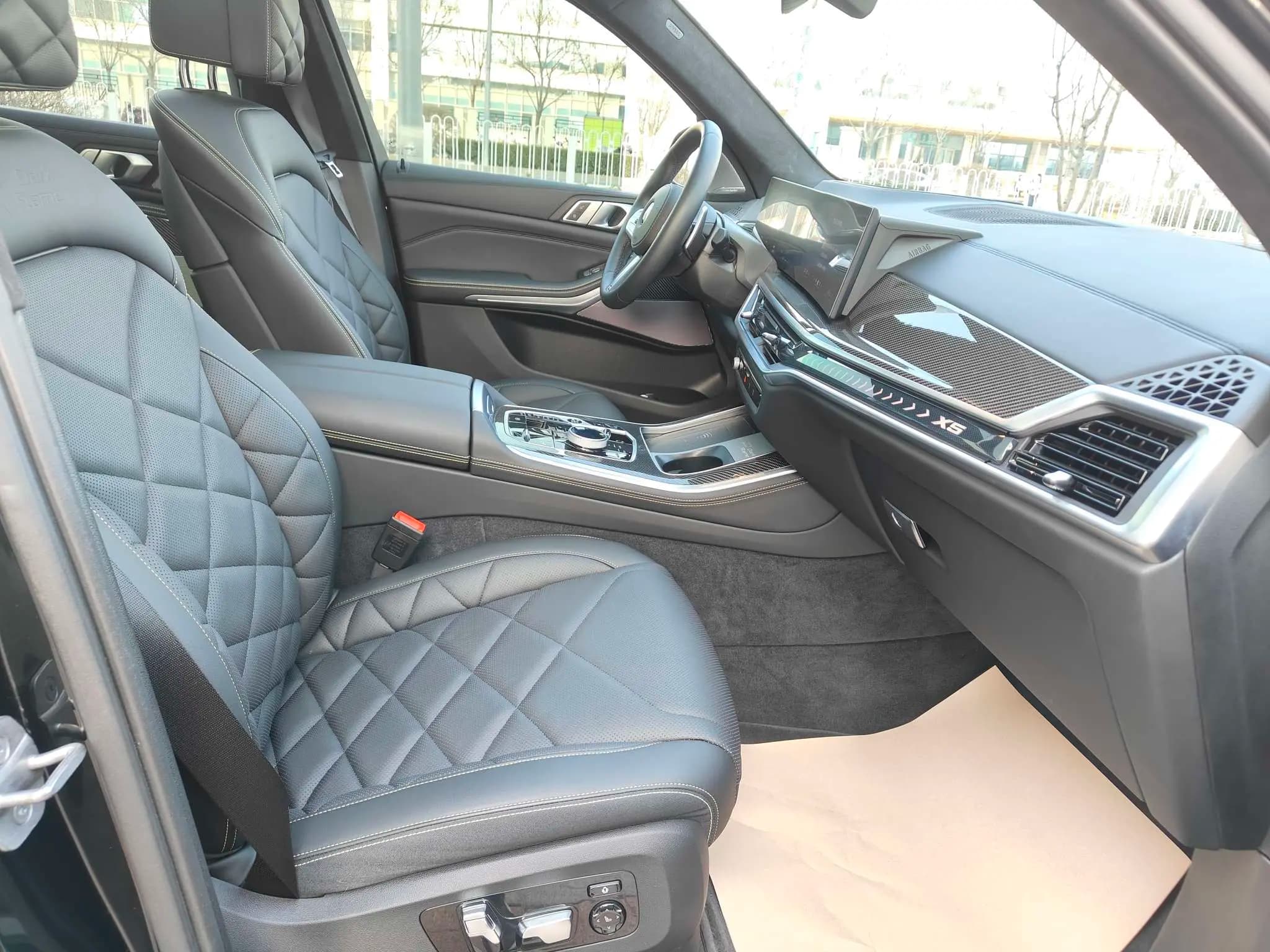 BMW X5 2025 г. 6025 км. — фото 25
