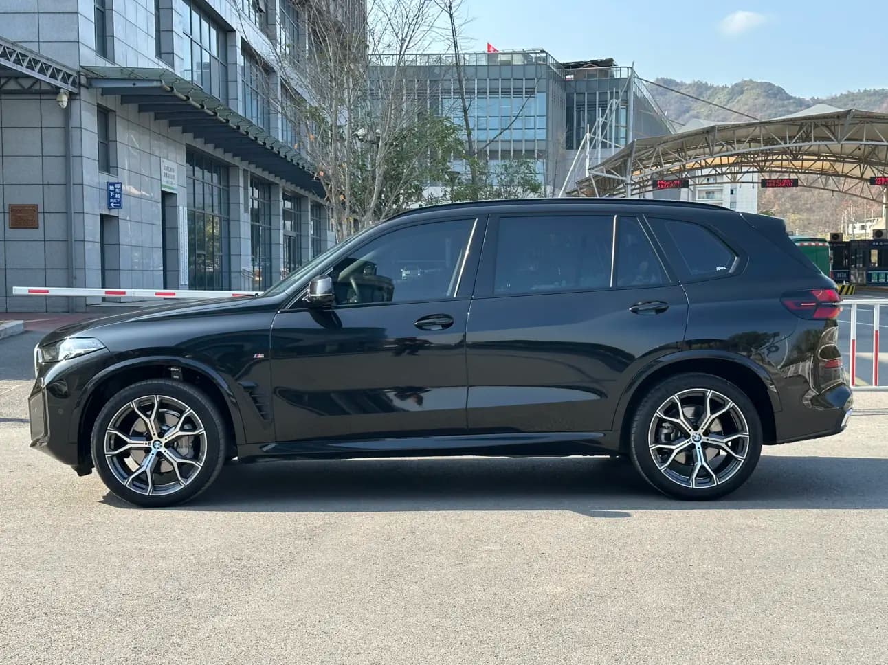 BMW X5 2024 г. 56024 км. — фото 4