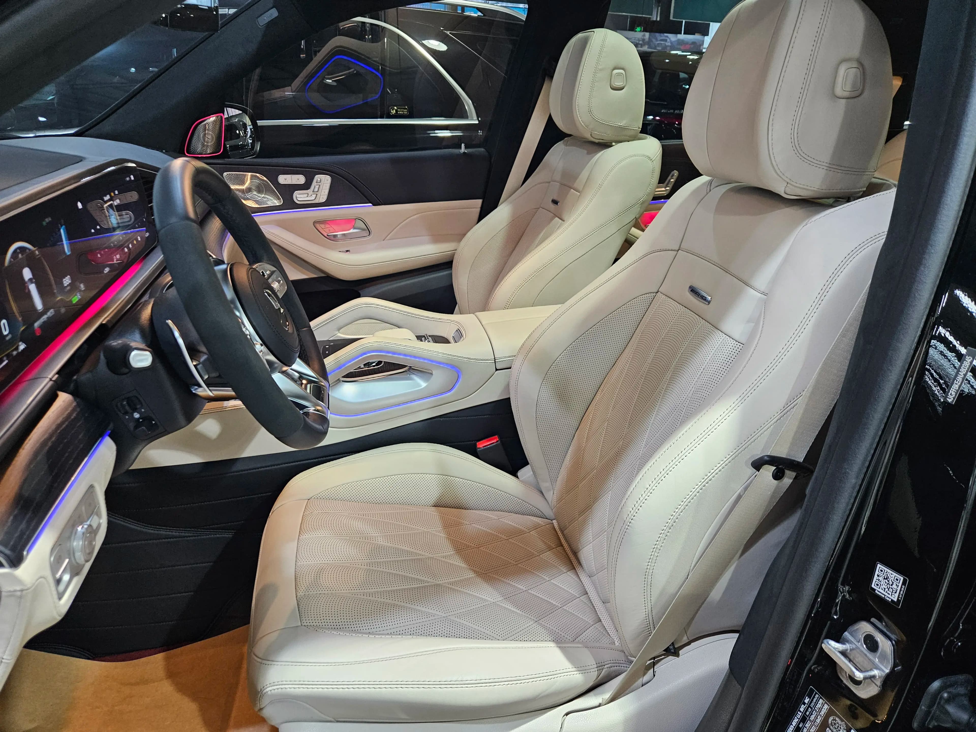 Mercedes-Benz GLS AMG 2024 г. 22025 км. — фото 25