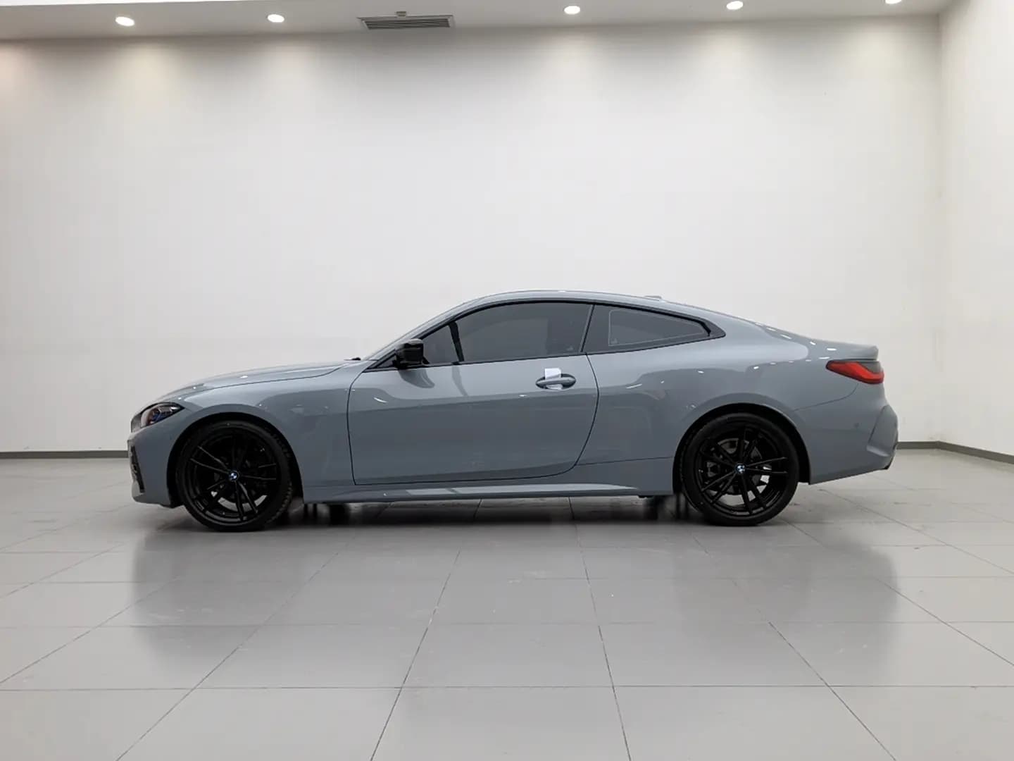BMW 4 Series 2024 г. 27339 км. — фото 4