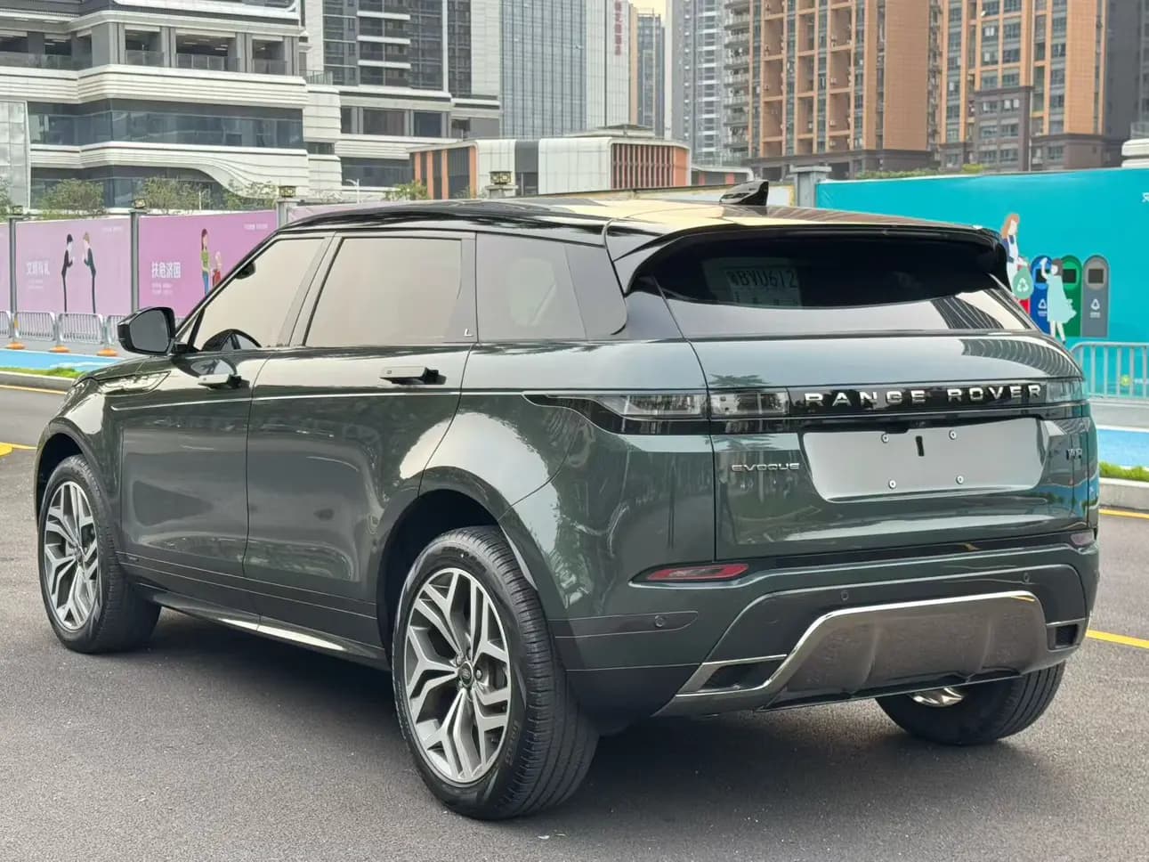 Land Rover Range Rover Evoque 2022 г. 38096 км. — фото 4