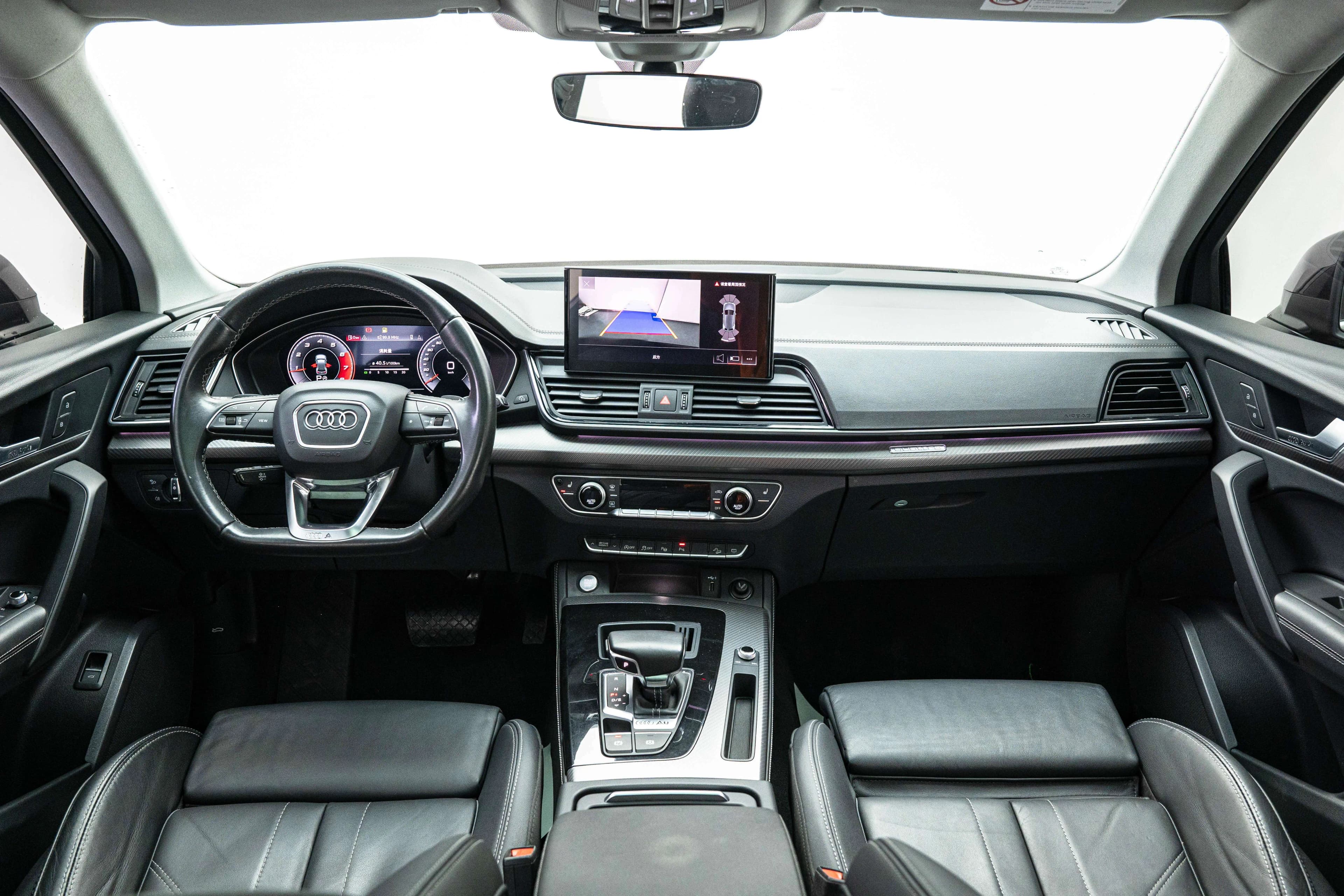 Audi Q5L 2021 г. 67102 км. — фото 18