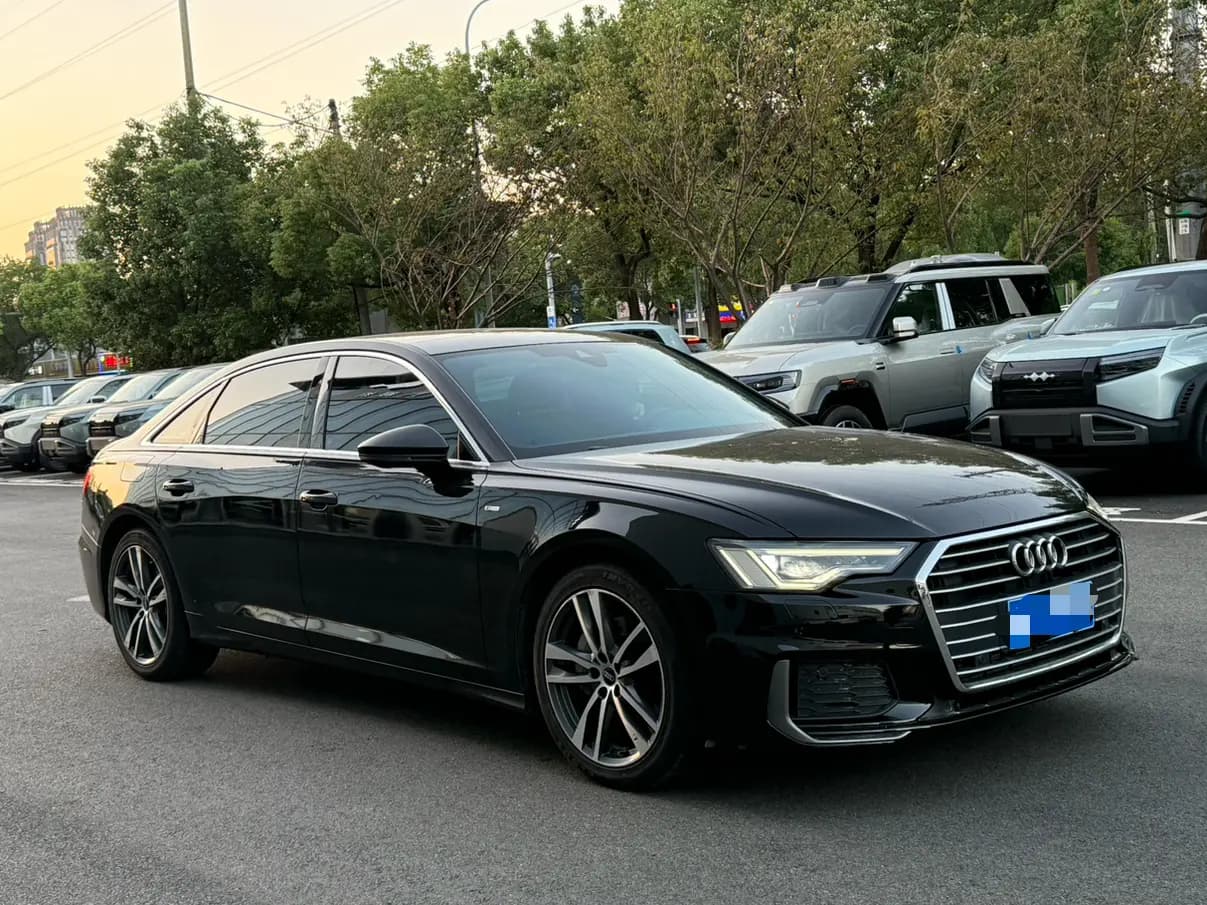 Audi A6L 2022 г. 44003 км. — фото 3