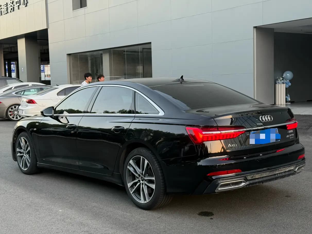 Audi A6L 2022 г. 44003 км. — фото 4
