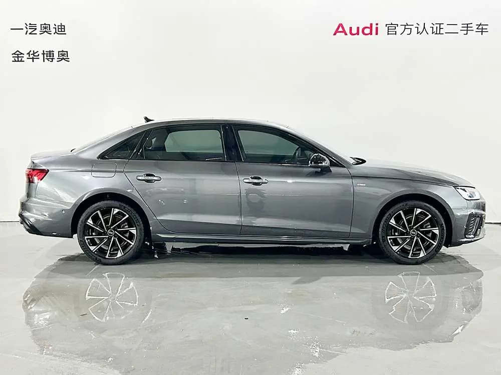Audi A4L 2023 г. 43321 км. — фото 5