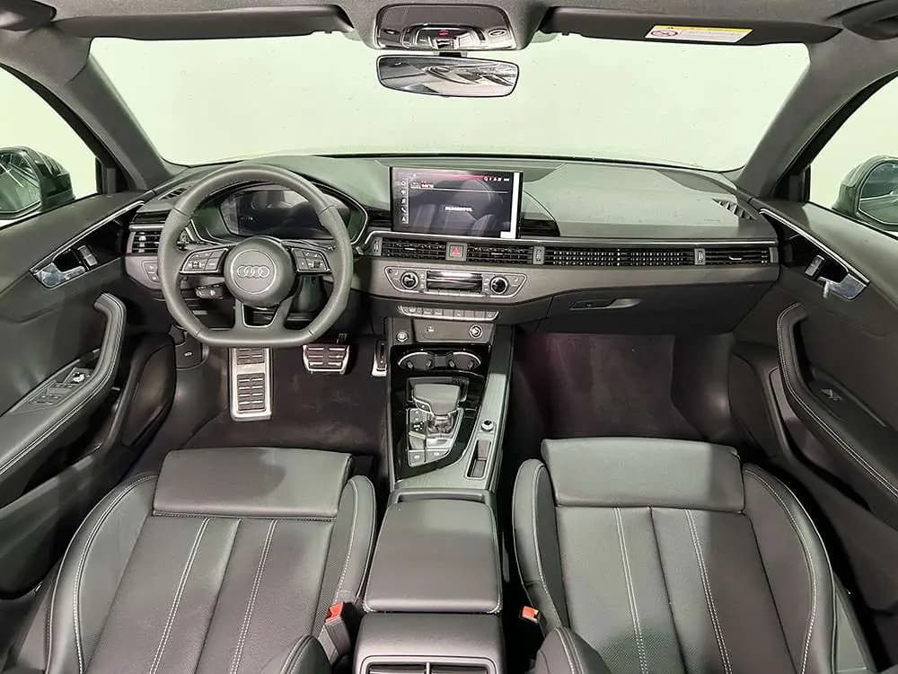 Audi A4L 2023 г. 43321 км. — фото 7
