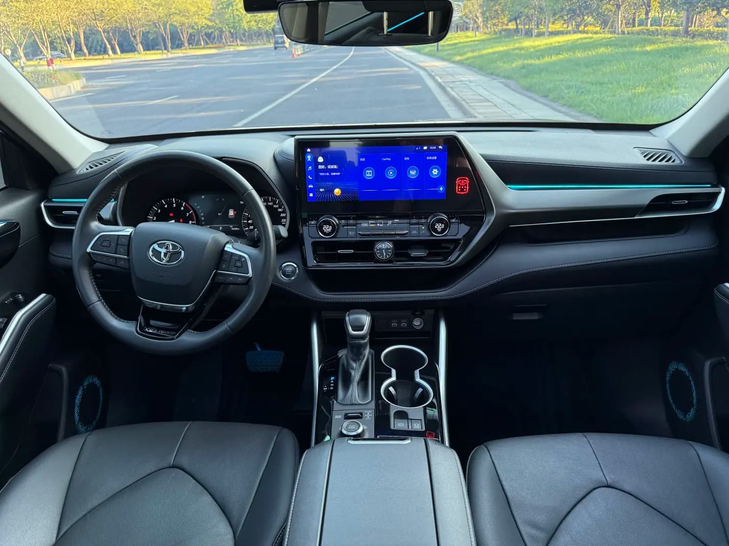 Toyota Highlander 2024 г. 10117 км. — фото 15