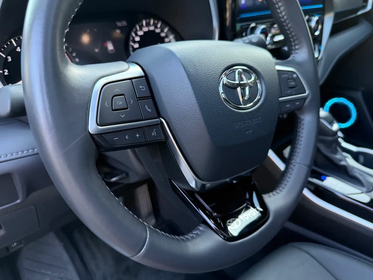 Toyota Highlander 2024 г. 10117 км. — фото 16