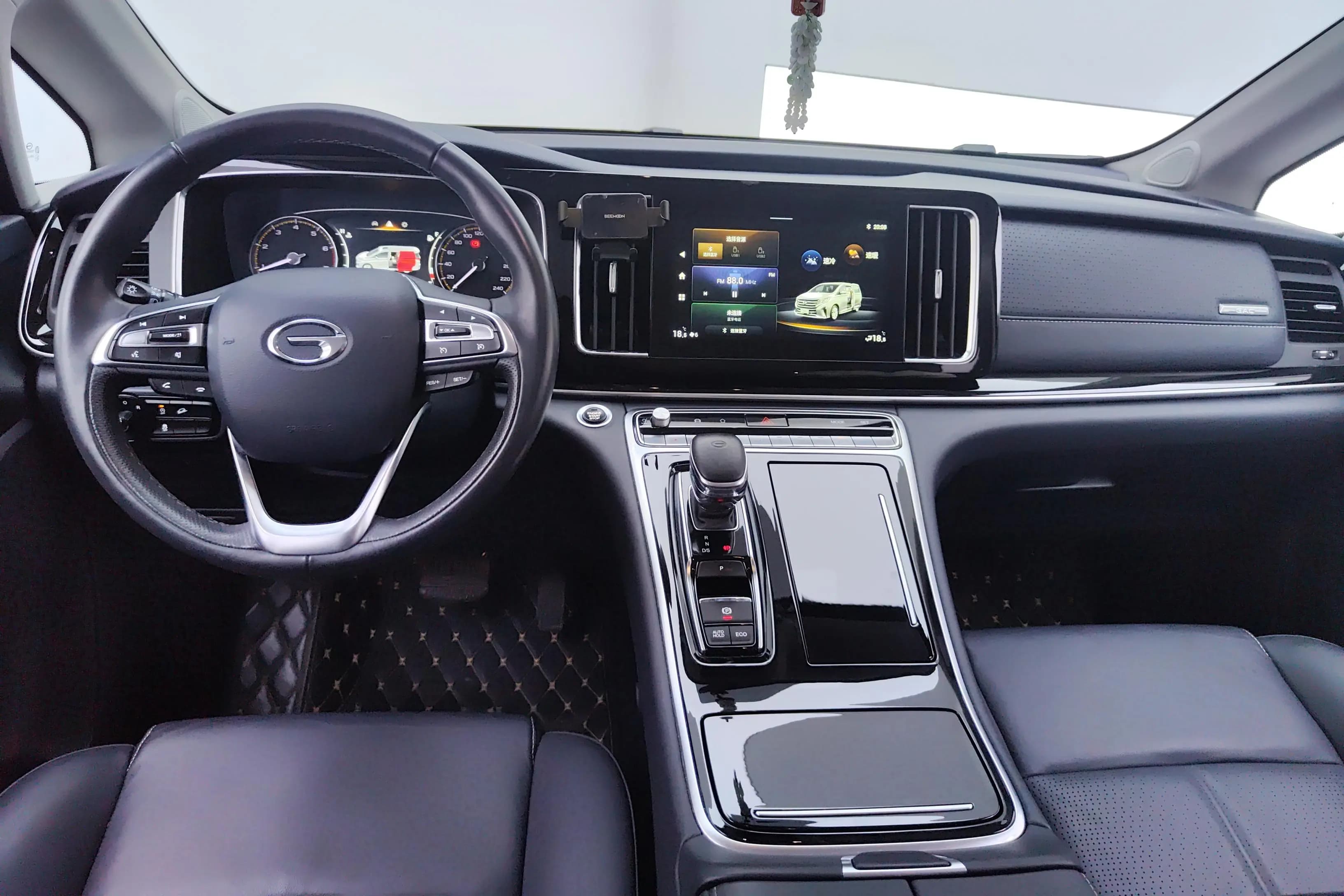 GAC Trumpchi M8 2022 г. 37593 км. — фото 11