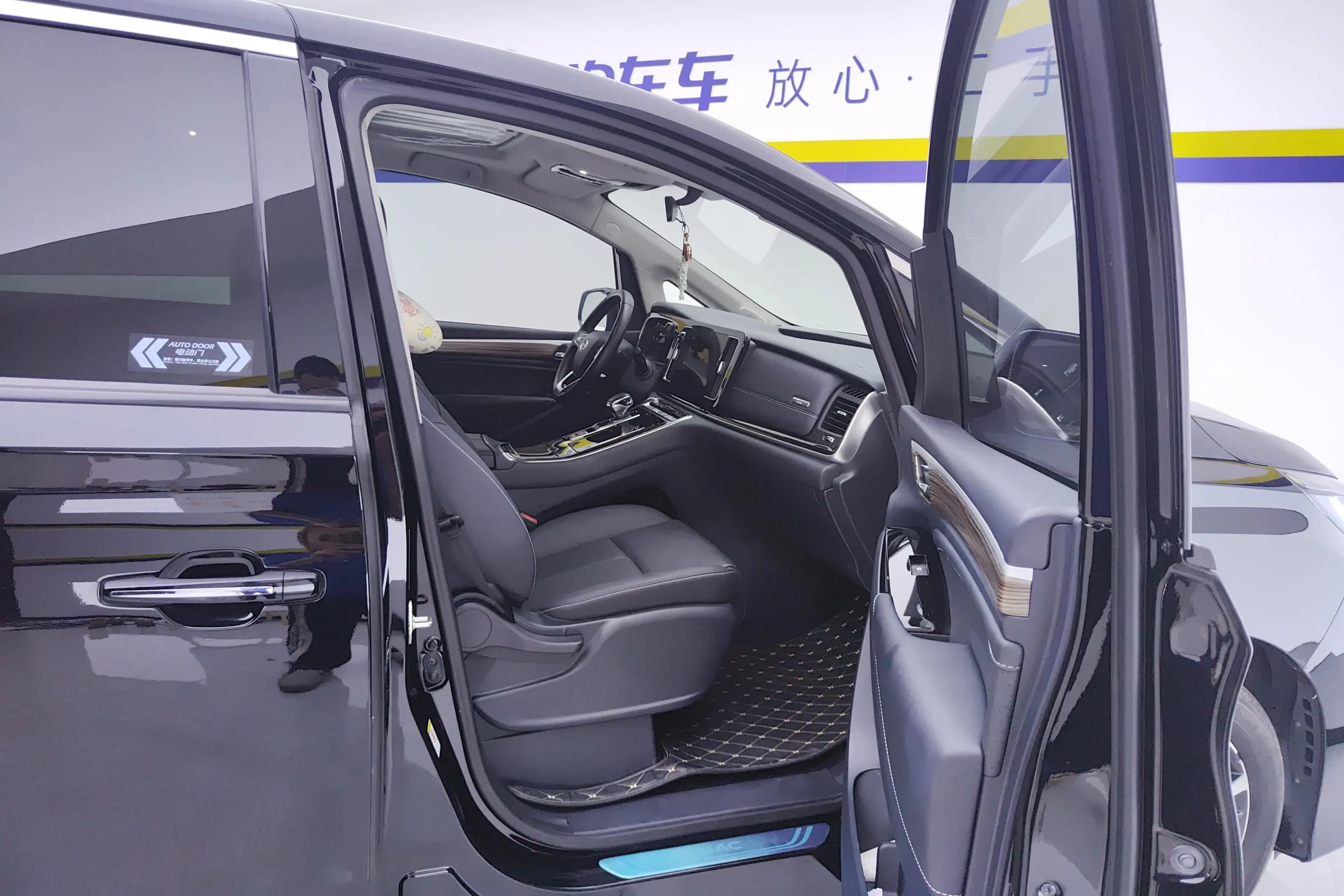 GAC Trumpchi M8 2022 г. 37593 км. — фото 14