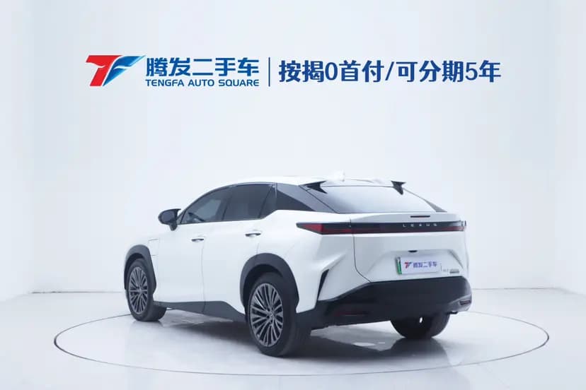 Lexus RZ 2023 г. 29291 км. — фото 3