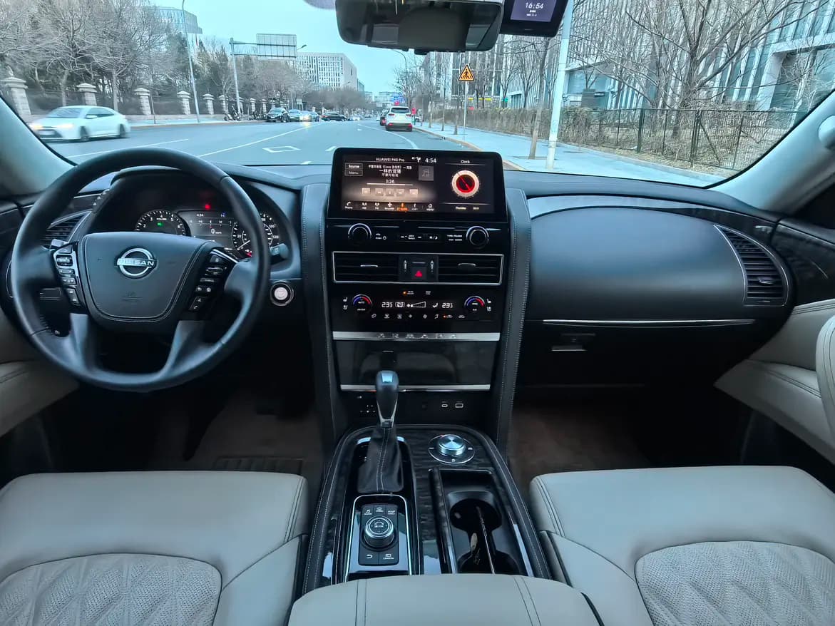 Nissan Patrol 2025 г. 18132 км. — фото 12
